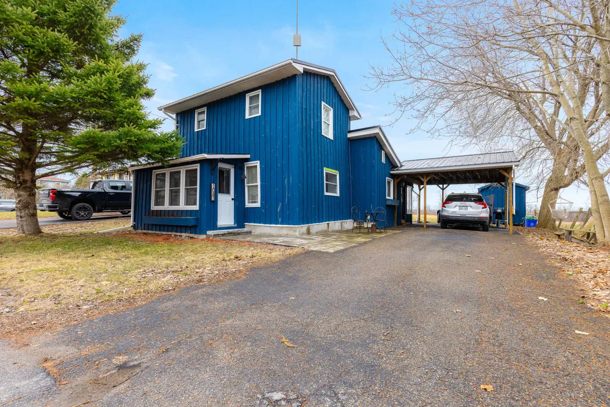1083 County Road 16 RD, Merrickville-wolford, ON K0G 1G0