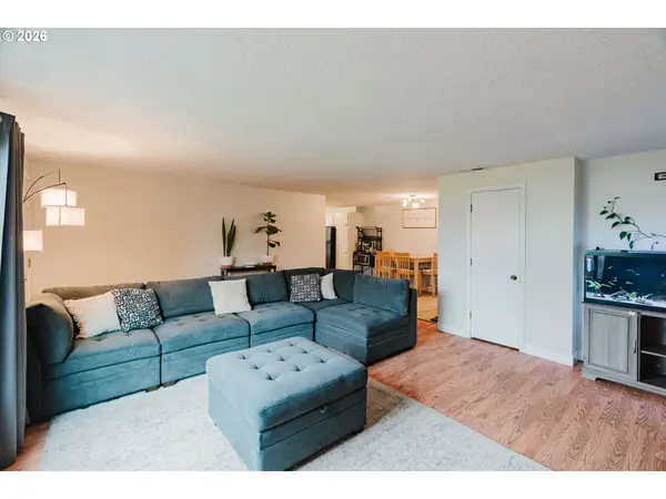 120 3RD ST, Gervais, OR 97026