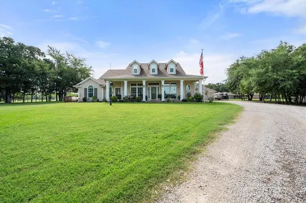 276 Jackson Circle, Kerens, TX 75144