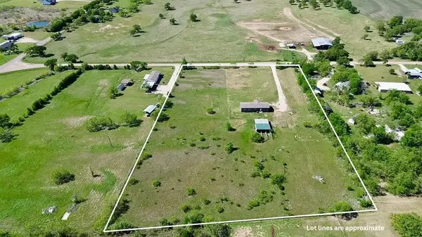 274 Sutherland Road, Axtell, TX 76624