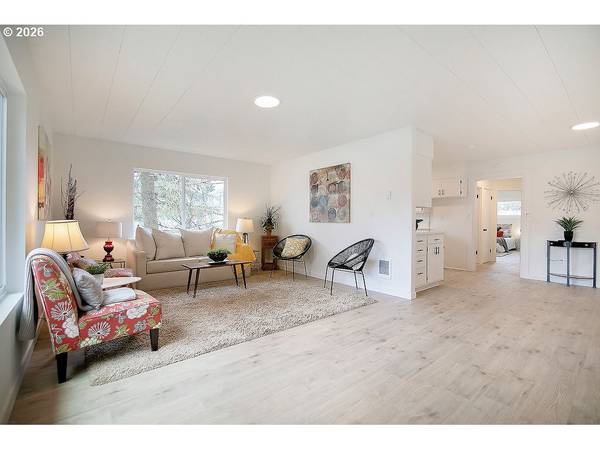 515 E PINE ST, Centralia, WA 98531