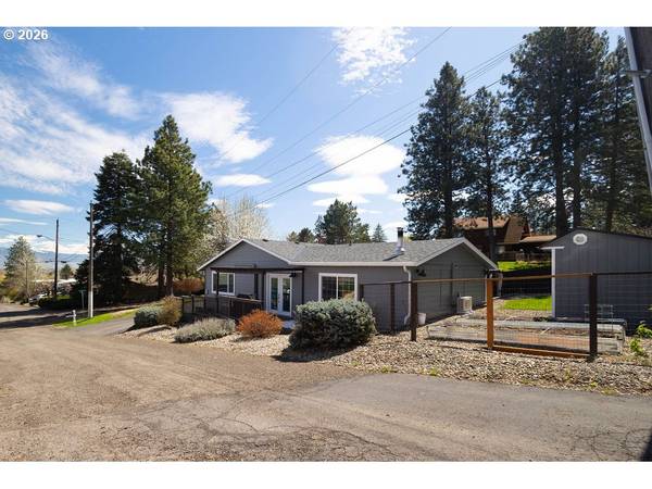 1812 FOLEY ST, La Grande, OR 97850
