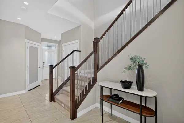 26 Sage Meadows WAY NW, Calgary, AB T3P 0E7