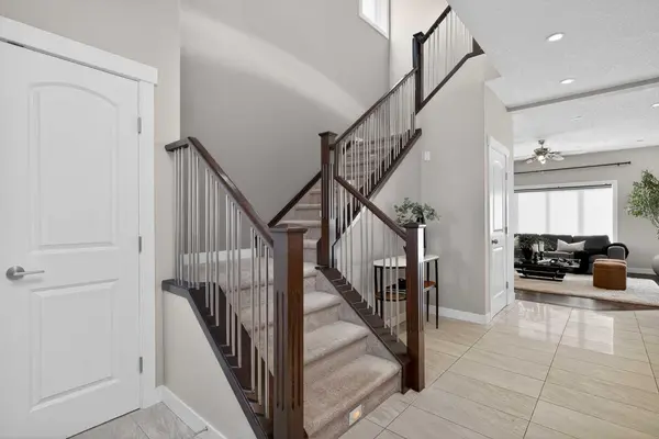 26 Sage Meadows WAY NW, Calgary, AB T3P 0E7