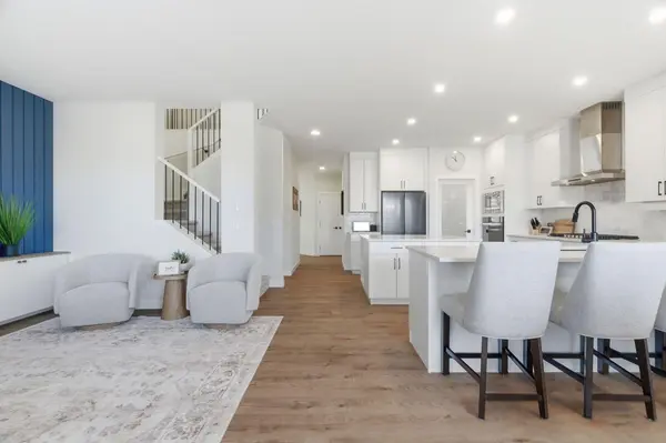 117 Ranchers VW, Okotoks, AB T1S 5R7