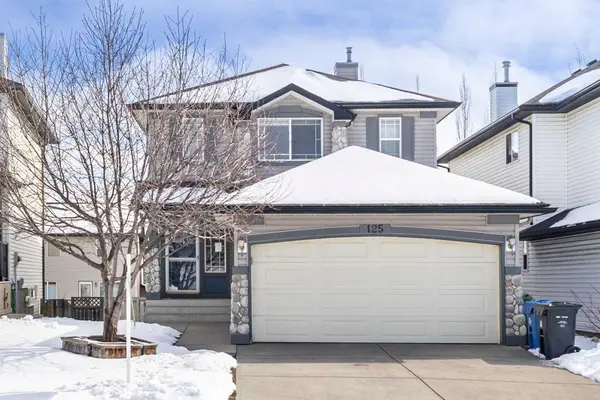 125 Citadel Estates TER NW, Calgary, AB T3G 4S4