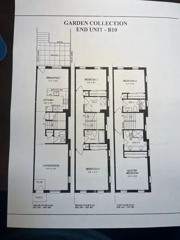 60 Hargrave LN #10, Toronto C12, ON M4N 0A4