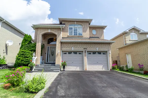 1887 Fairport RD, Pickering, ON L1V 1T5