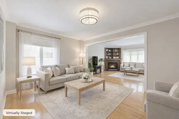 1887 Fairport RD, Pickering, ON L1V 1T5