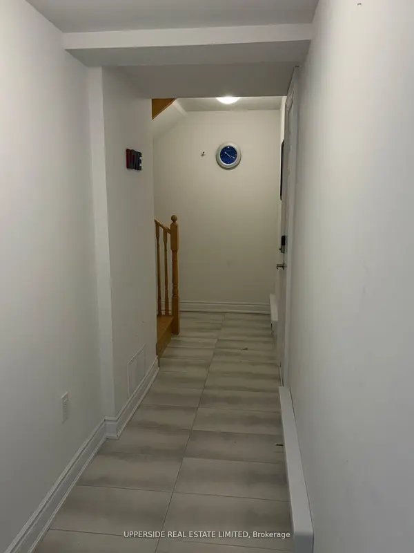 51 Hay LN N #3, Barrie, ON L9J 0C2