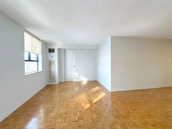 190 Clark BLVD #1108, Brampton, ON L6T 4A8