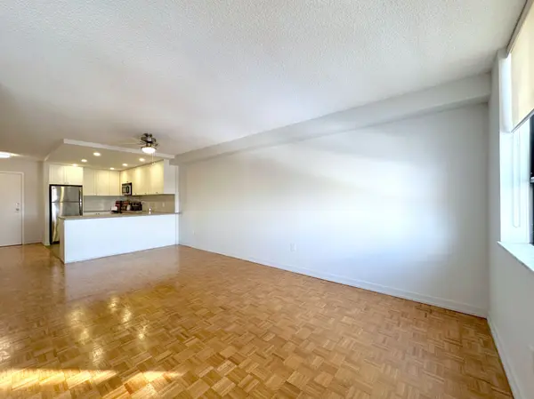 190 Clark BLVD #1108, Brampton, ON L6T 4A8