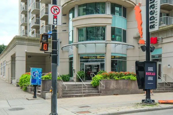 234 RIDEAU ST #1904A, Lower Town - Sandy Hill, ON K1N 0A9