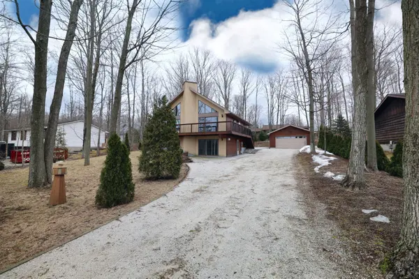9 Carson Lake CRES, South Bruce Peninsula, ON N0H 2G0