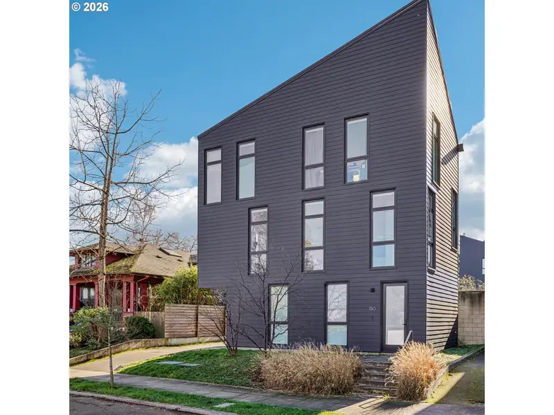 150 N BUFFALO ST, Portland, OR 97217