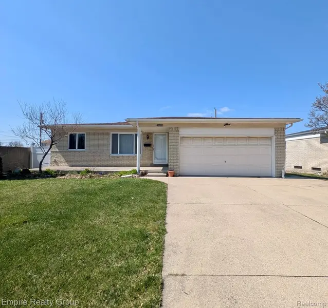 35055 Eden Park DR, Sterling Heights, MI 48312