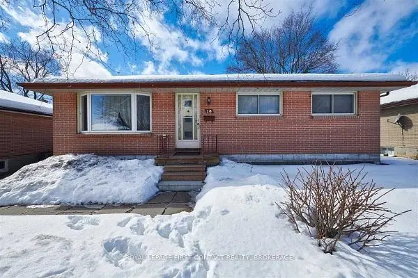 18 Bothwell CRES, Barrie, ON L4M 2S6