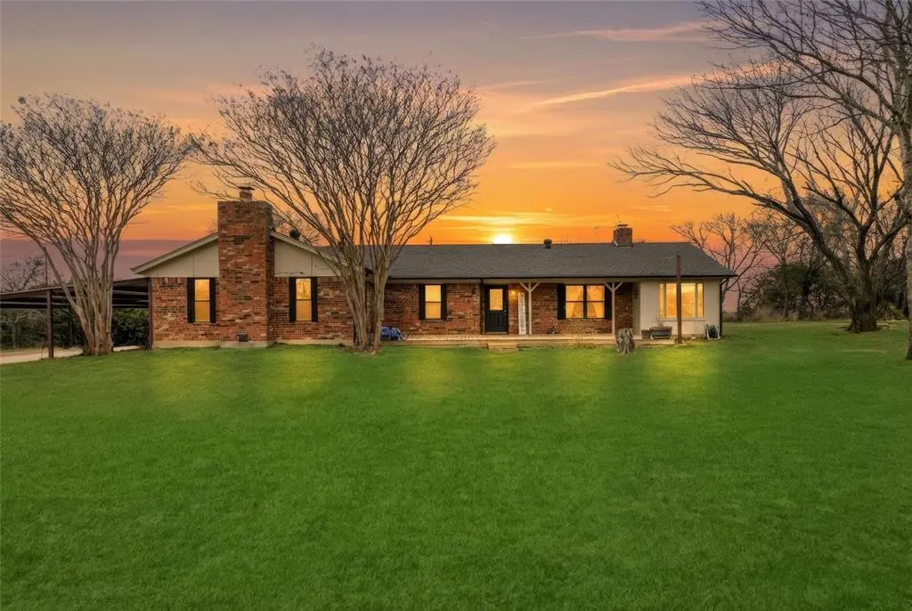 4525 N Highway 171, Cleburne, TX 76033