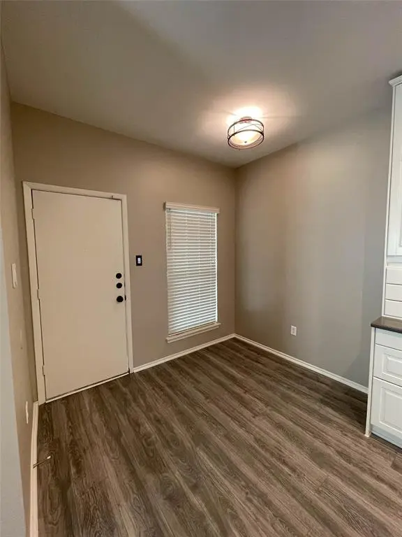 2917 Roxboro Road, Euless, TX 76039