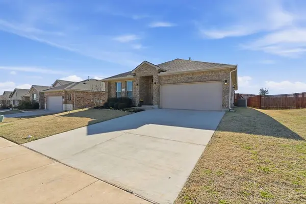 1506 Livermore, Cleburne, TX 76033