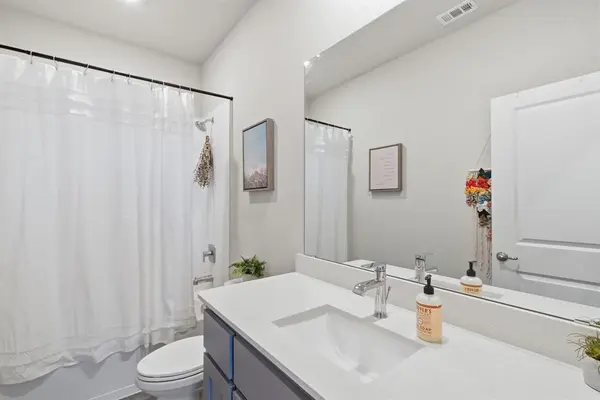 1506 Livermore, Cleburne, TX 76033