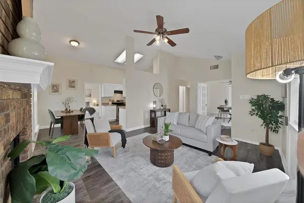 5604 Congressional Drive, Arlington, TX 76018