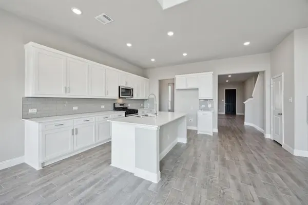 611 Parrino Parkway, Princeton, TX 75407