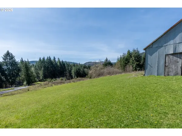 727 GREENWOOD RD, Kalama, WA 98625