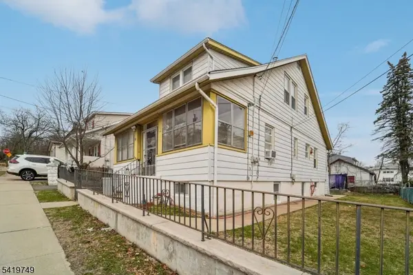 66 Buschmann Ave, Haledon Boro, NJ 07508