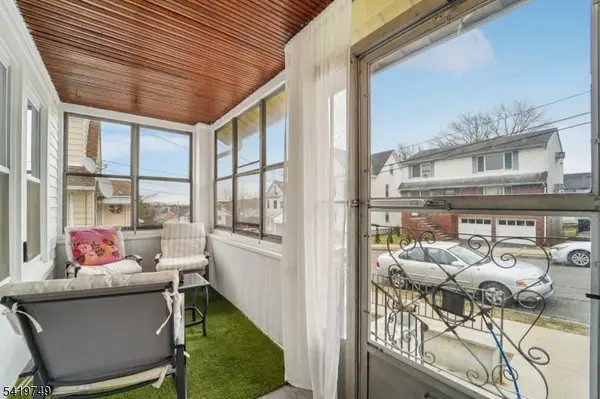 66 Buschmann Ave, Haledon Boro, NJ 07508