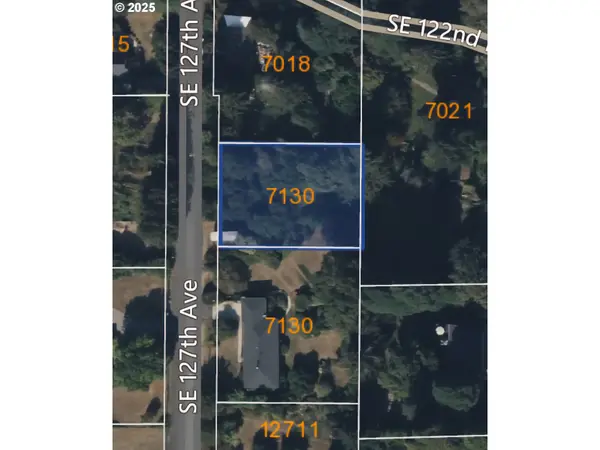 7130 SE 127TH   Lot to North AVE, Portland, OR 97236