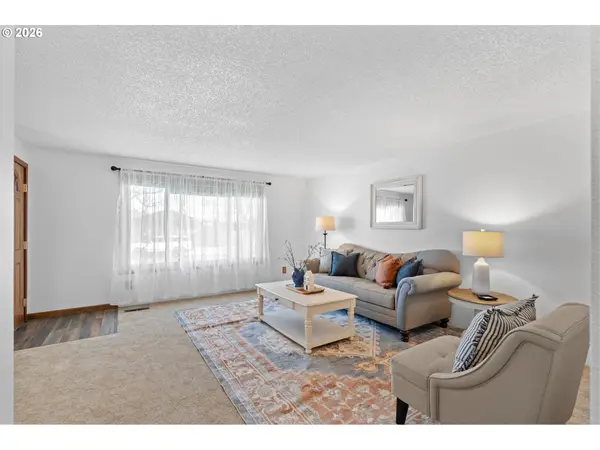 4214 SW VISTA AVE, Pendleton, OR 97801