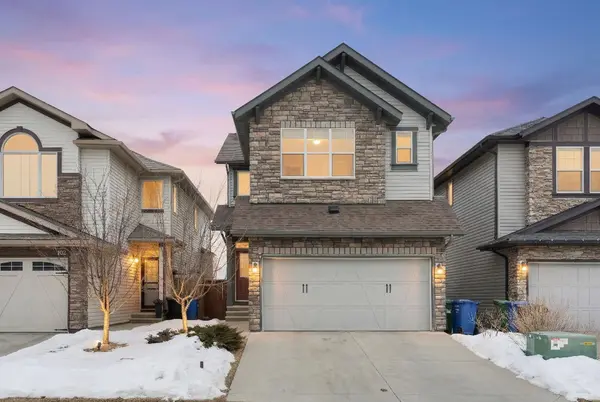 98 Nolanfield RD NW, Calgary, AB T3R 0N1