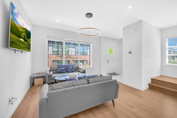 7820 Spring Willow DR SW #252, Calgary, AB T3H6E1