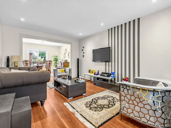 146 Crosby AVE, Richmond Hill, ON L4C 9N5