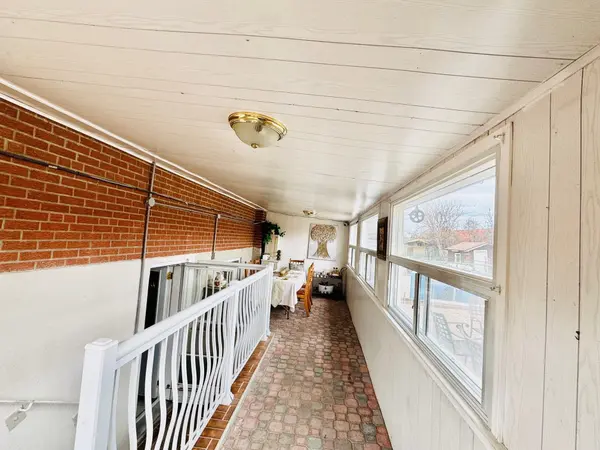 155 Cabana DR, Toronto W05, ON M9L 1L2