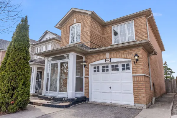 47 Loons Call CRES, Brampton, ON L6R 2G4