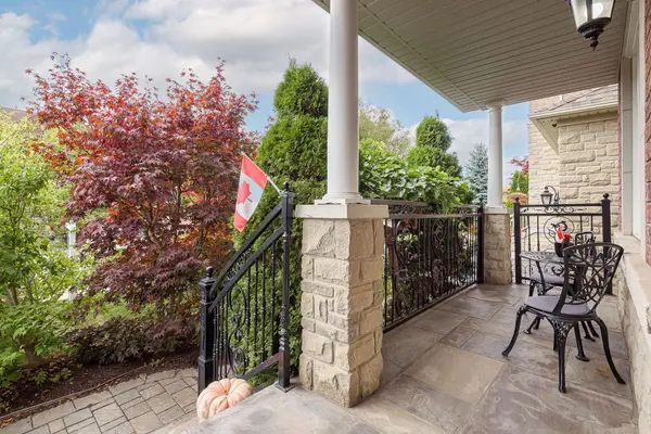 17 Hawkridge TRL, Brampton, ON L6P 2T5