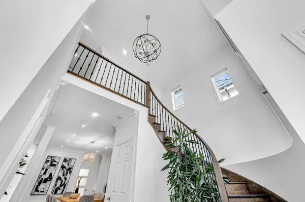 4689 Leanna Heights RD, Burlington, ON L7M 0G3