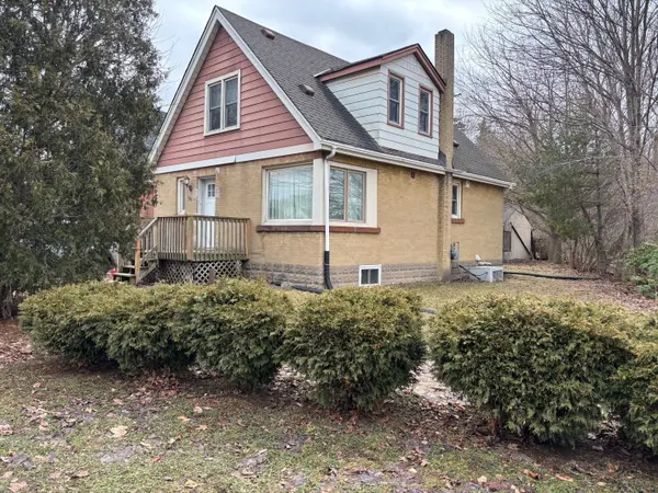 101 Merna AVE,  Hamilton,  ON L8S 2L1