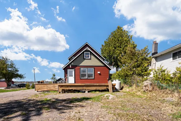 1 Holland AVE, Parry Sound Remote Area, ON P0G 1B0