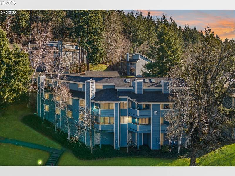 10186 SE TALBERT ST, Clackamas, OR 97015