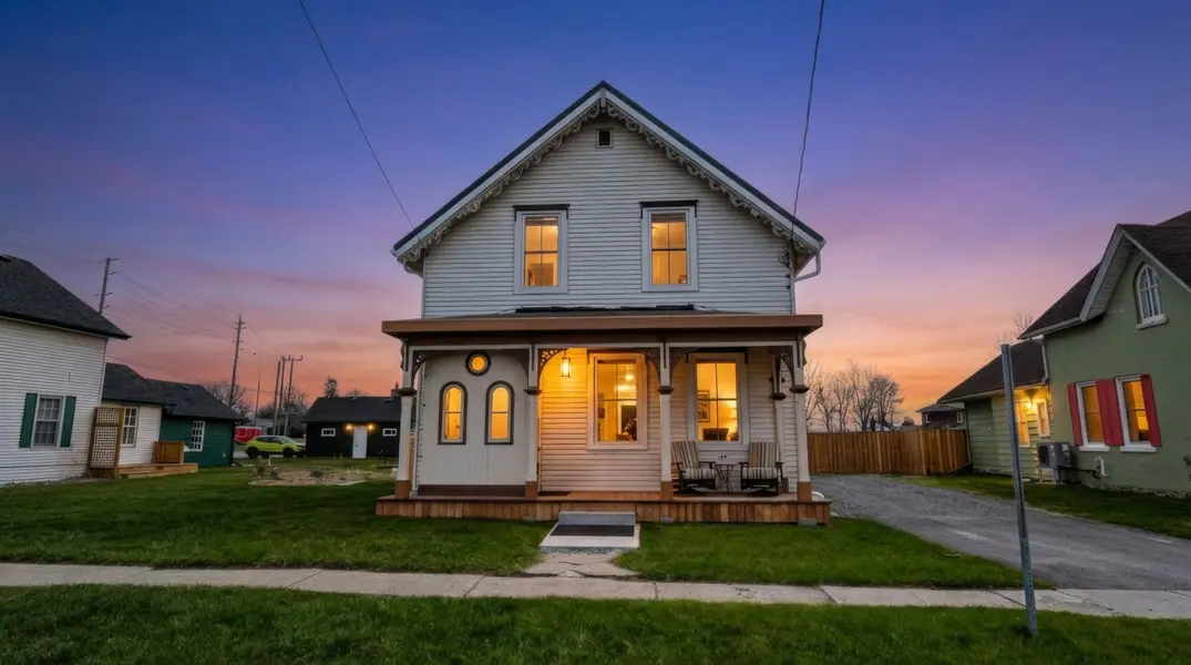 127 King ST, Port Hope, ON L1A 2S1