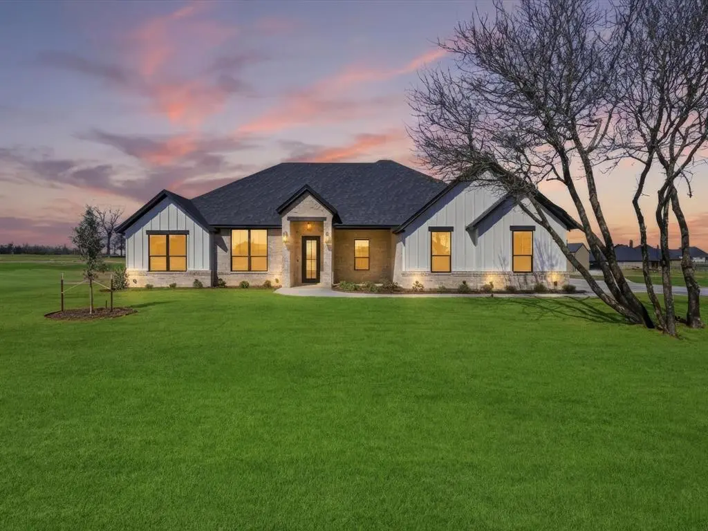 3152 Infinity Drive, Weatherford, TX 76087