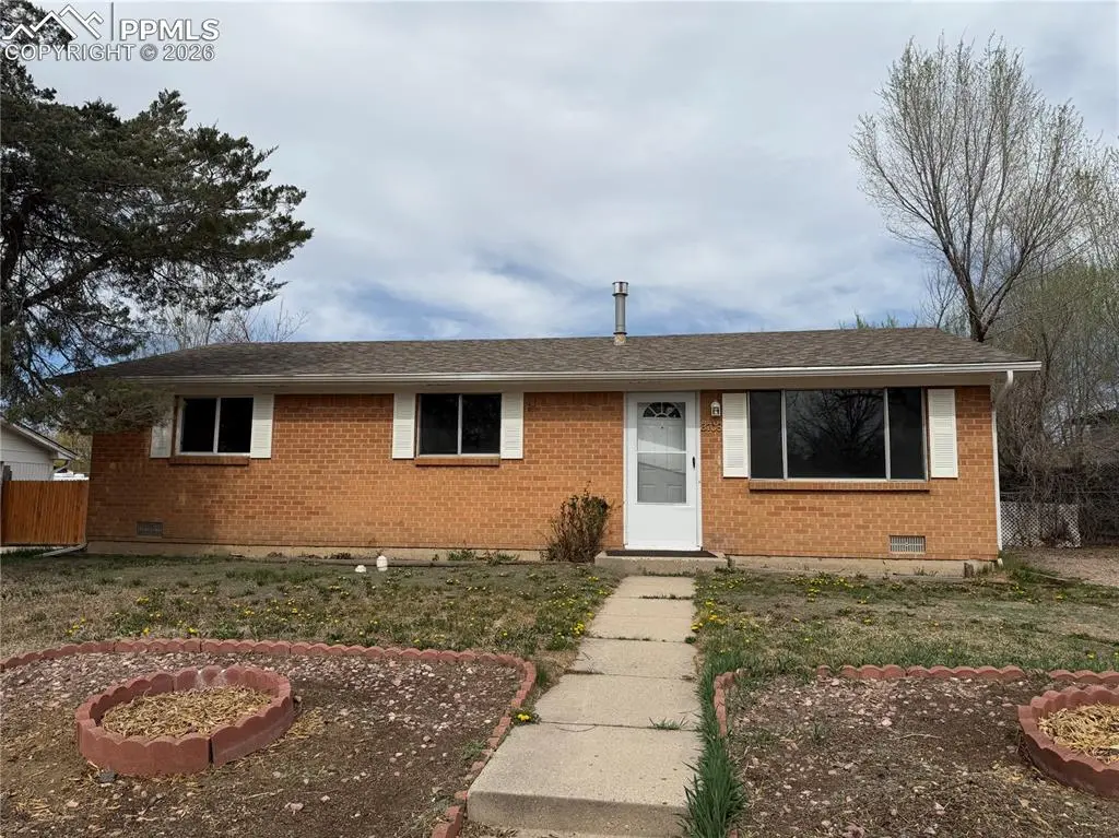 3708 Meadowland BLVD, Colorado Springs, CO 80918