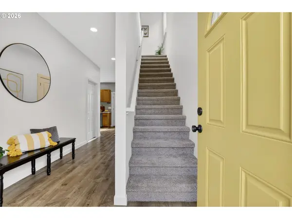 3558 SE 130TH AVE, Portland, OR 97236