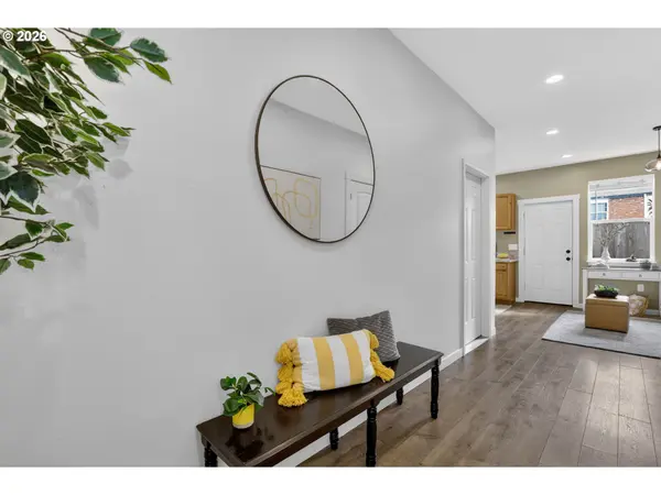 3558 SE 130TH AVE, Portland, OR 97236