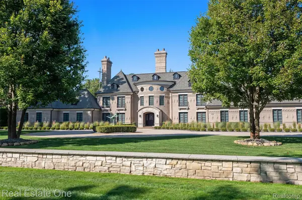 1343 Orchard Ridge RD, Bloomfield Hills, MI 48304