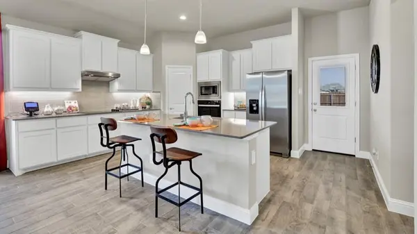 10413 PALMETTO Street, Grand Prairie, TX 76065