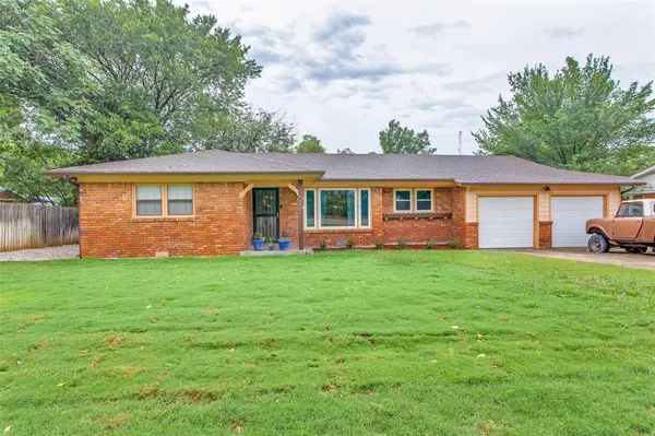 3928 Menzer Road, Fort Worth, TX 76103